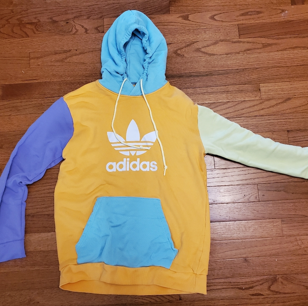 Adidas Colorblock Sweatshirt
